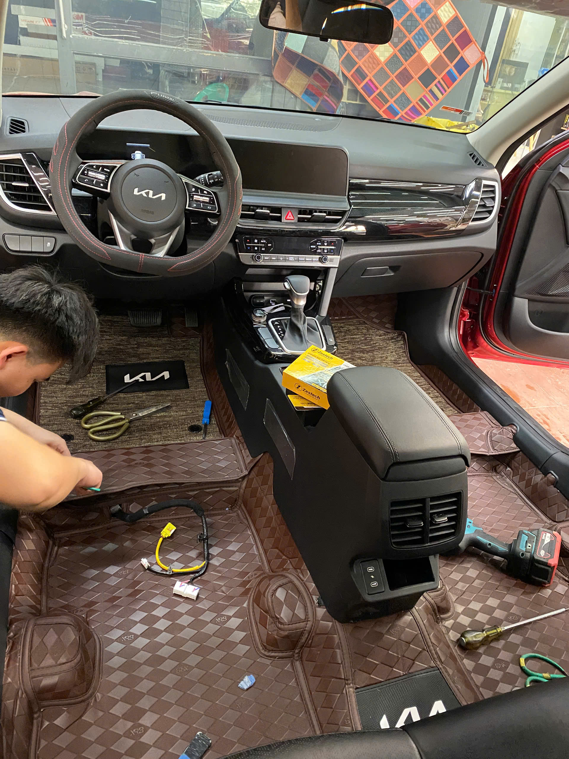 z7443733614943_d668d3e79db7b45158c9f4c1c69d977c